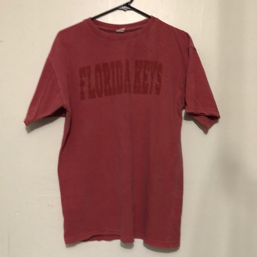 Collegiate Floridly Keys faded red t-shirt